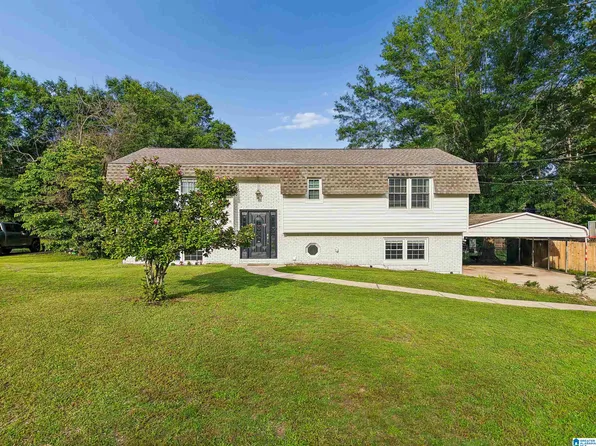 925 Ryecroft Rd, Pelham, AL 35124