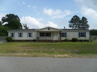 336 Skinner Rd, Hope Mills, NC 28348