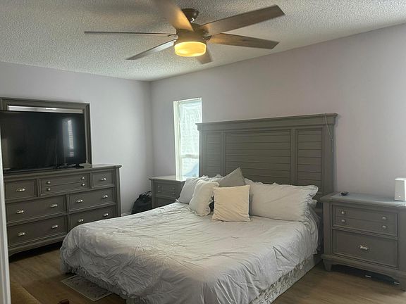 5th image of 12064 Suellen Circle