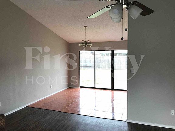 5th image of 2510 Bentley Dr