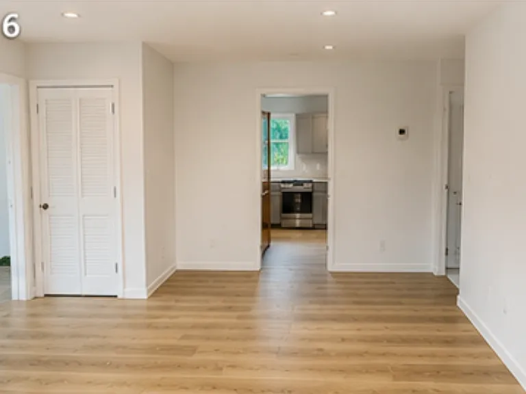 133 Royal Ave — Photo 5