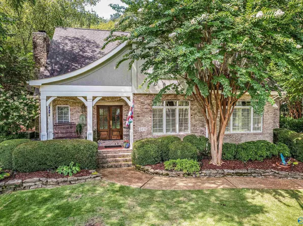 2416 Preston Ridge Dr SE, Brownsboro, AL 35741