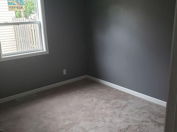 4th image of 7417 S 69th St