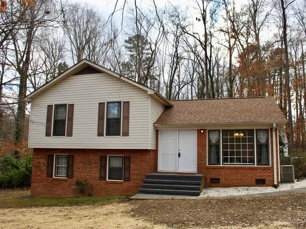 2508 Dogwood Cir, Charlotte, NC 28208