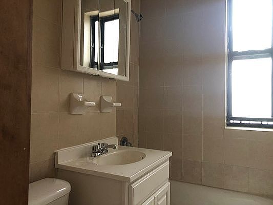 3rd image of 628 Saint Nicholas Ave #4
