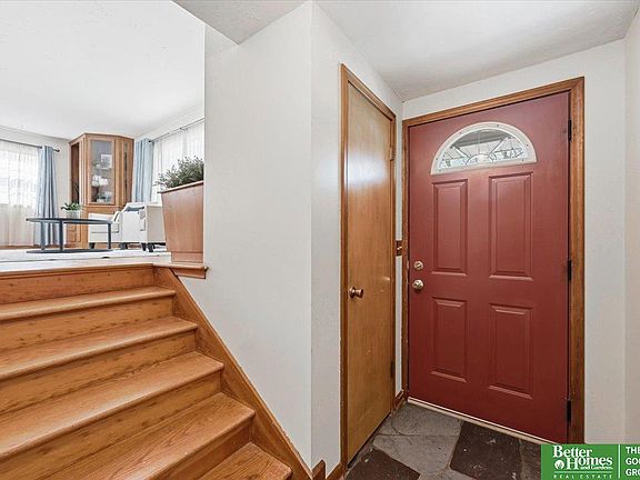 4th image of 3205 S 109th St