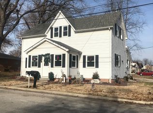 1101 Walnut St, Germantown, IL 62245