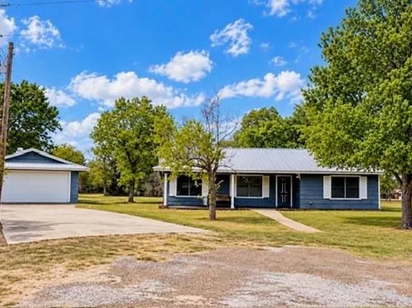 305 Gaywood Ln, Somerville, TX 77879