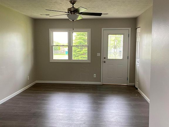 3rd image of 877 Kirkwood Dr