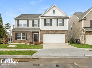 2490 Dog Leg Dr, Winston Salem, NC 27103