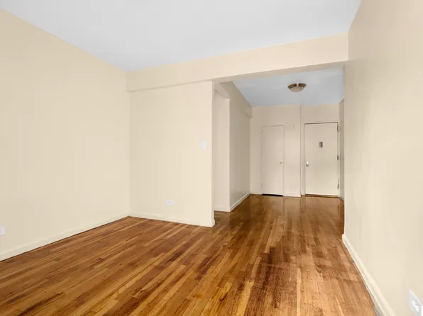 50 Kenilworth Place image 4 of 9