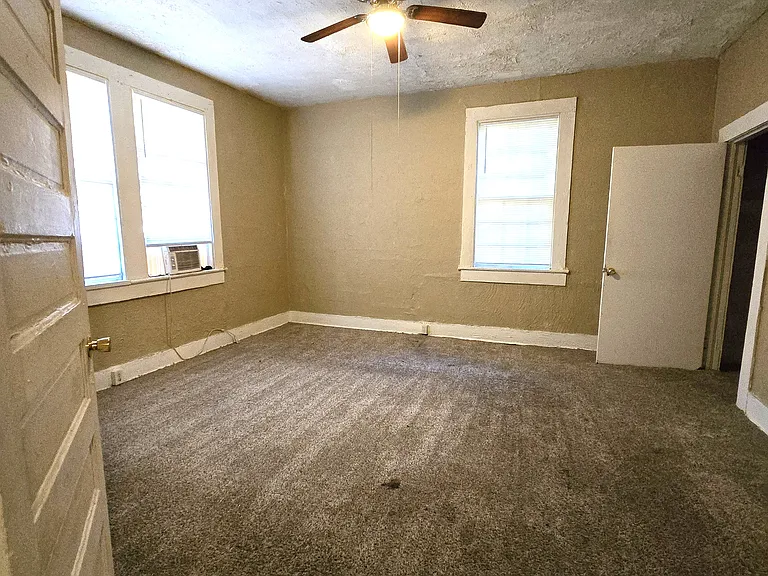 3943 Blossfield Ave — Photo 15