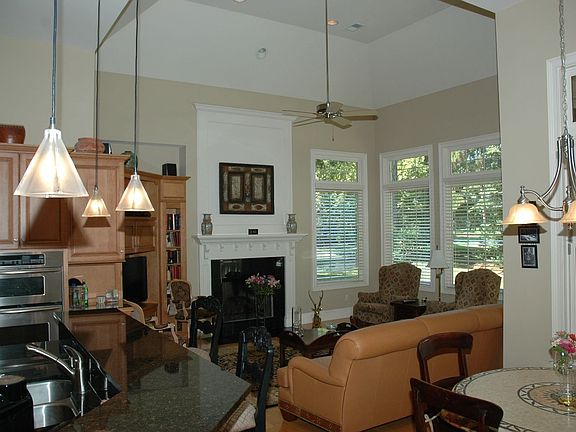 2nd image of 35 Turnbridge Dr