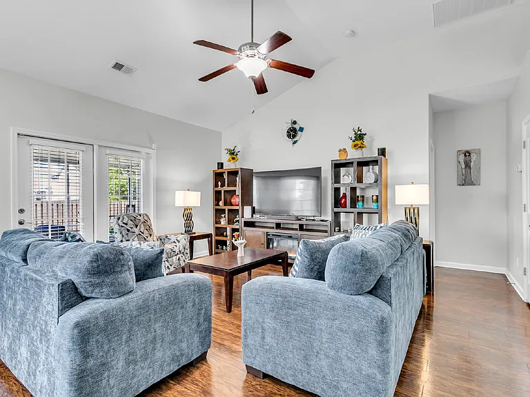 88 Crystal Lake Dr — Photo 13