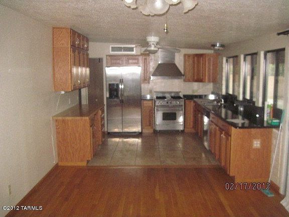 5th image of 8701 N Placita De Reynaga