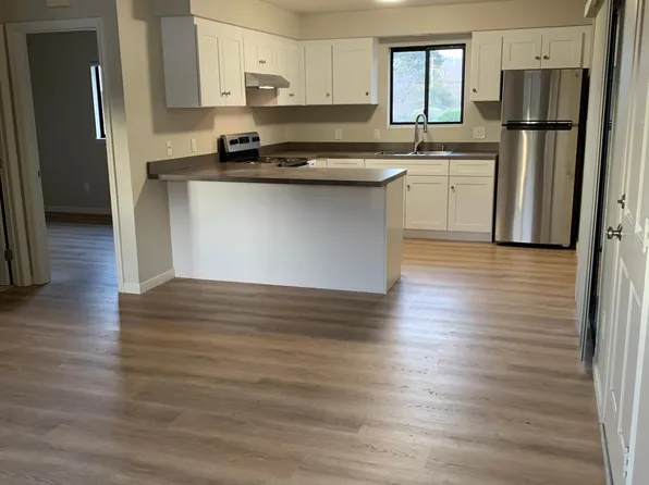 320 Branner Ave #2, Monterey, CA 93940