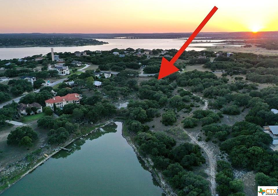 1st image of 643 Kings Point Dr