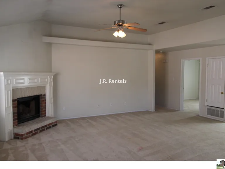 1906 Flagstaff Dr — Photo 78
