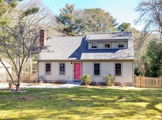 607 County Rd, Bourne, MA 02532
