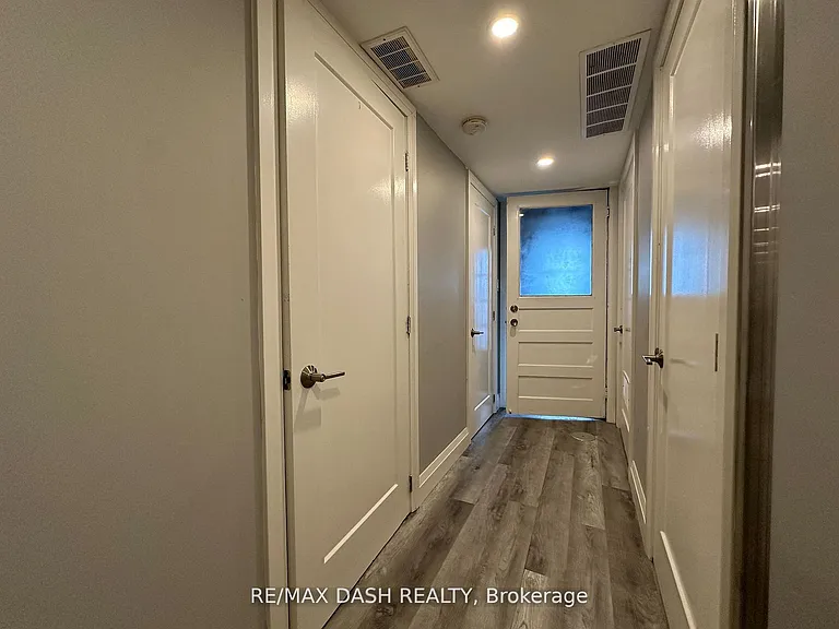 725 Palmerston Ave W #BASEMENT — Photo 13