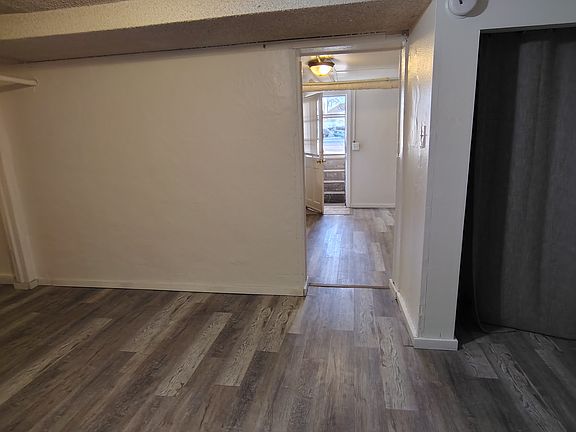 4th image of 1100 N Emerson St #6
