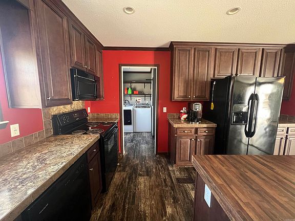 5th image of 10 Torro Park Cir