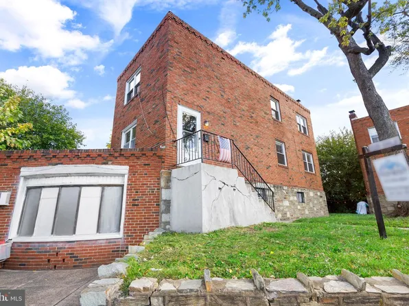 5819 Harbison Ave, Philadelphia, PA 19135