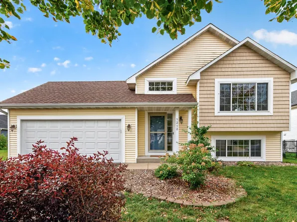 1212 Elm St, Farmington, MN 55024