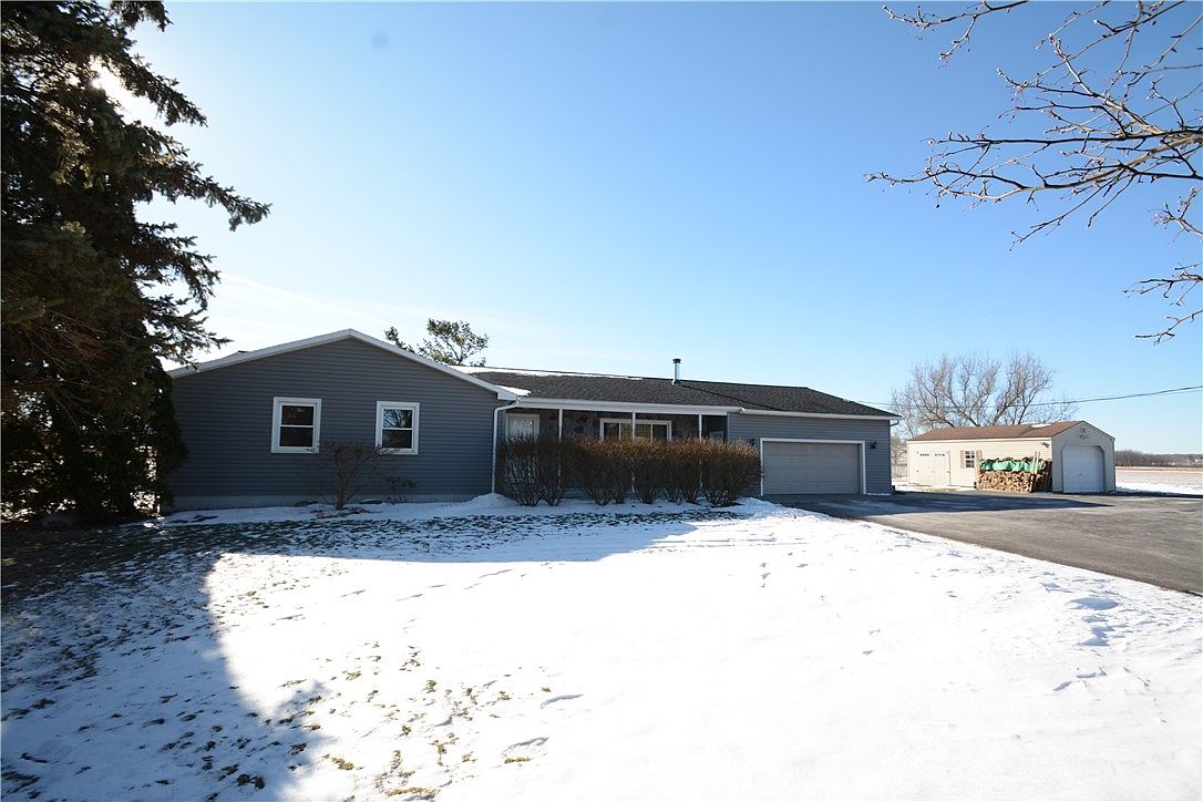 5635 N Bloomfield Rd, Canandaigua, NY 14424 | Zillow