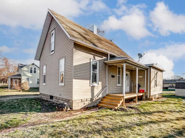 836 N Van Buren St, Auburn, IN 46706