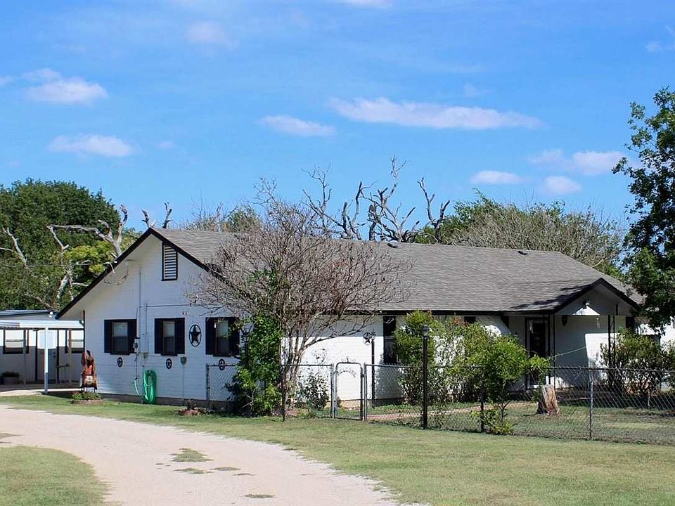 1st image of 2215 County Road 200