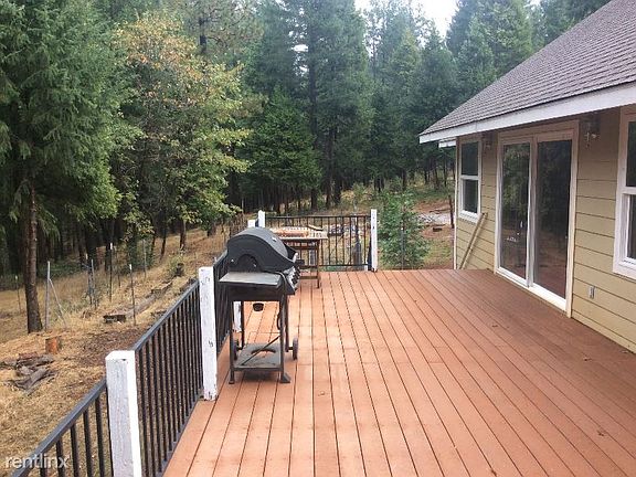 5th image of 7060 Blackhawk Ln