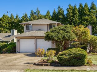 1833 N Defiance St, Tacoma, WA 98406