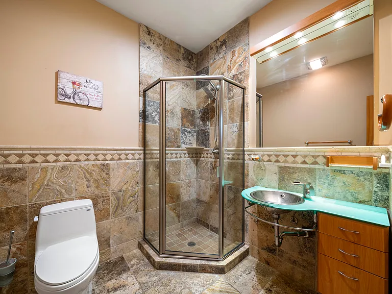 325 Cooper Pl — Photo 13