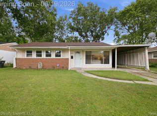 22020 Jerome Ave, Oak Park, MI 48237