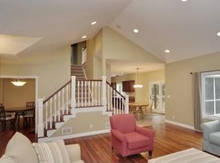 13200 E Armour Ln, Battle Creek, MI 49014