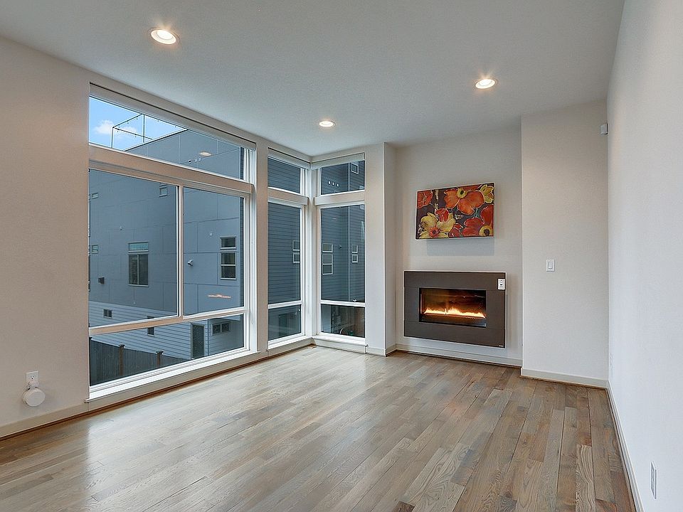 2nd image of 2218 NW 64th St