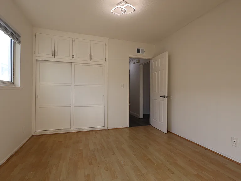 1618 N Hacienda Blvd — Photo 9