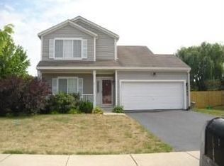 1282 Cottonwood Dr, Aurora, IL 60506