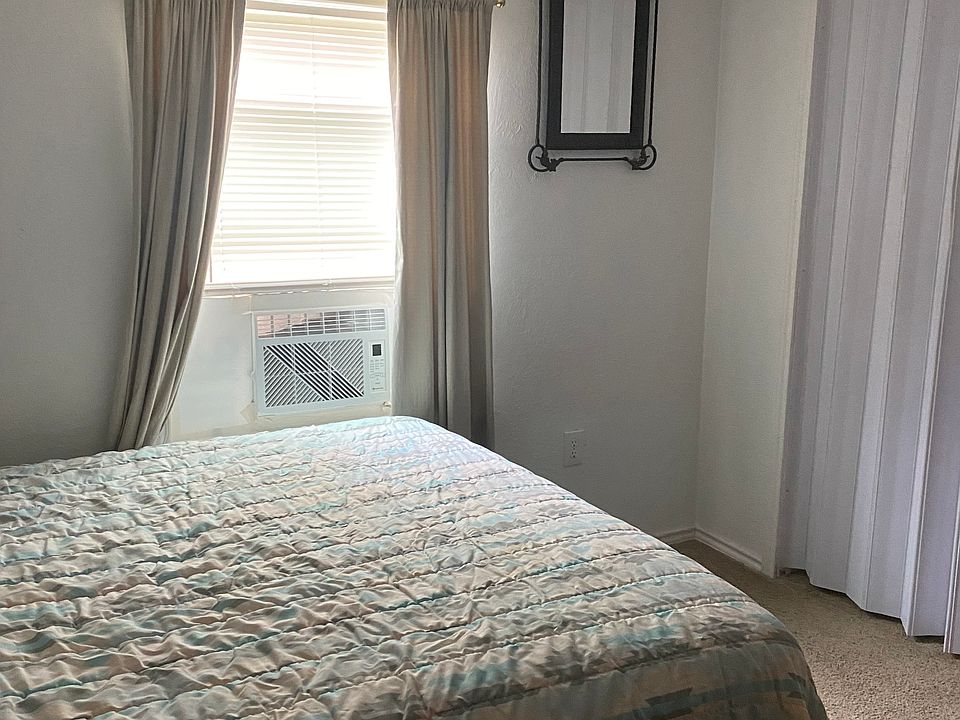 2nd image of 6924 Shady Wood Dr