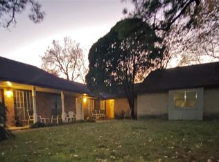 2811 Helberg Rd APT 4, Houston, TX 77092