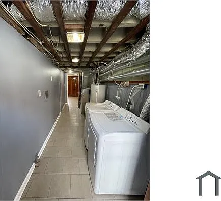 2545 S Bellford St — Photo 49