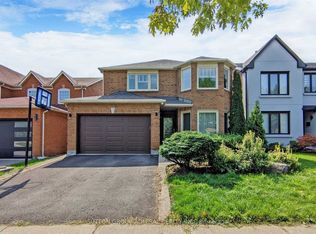15 Dundurn Cres, Vaughan, ON L4J6Z1