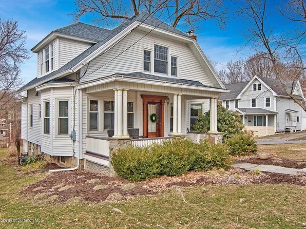 802 Poplar St #L-40, Clarks Summit, PA 18411