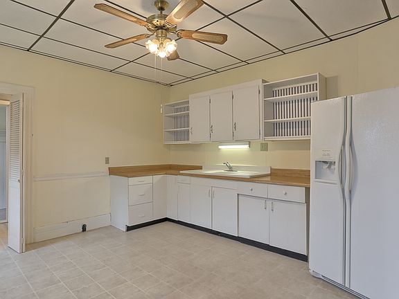 5th image of 333 W Main Ave APT D