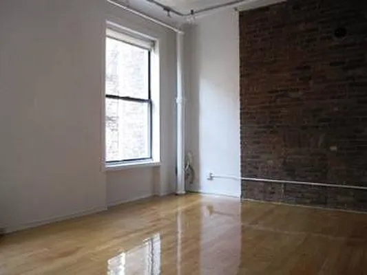 Rented by Corcoran | media 41