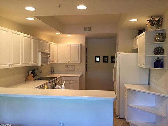 5th image of 3575 Laurel Greens Ln N Unit 102