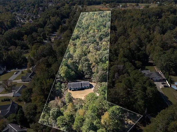 2997 Spring Lake Dr #X, Buford, GA 30519