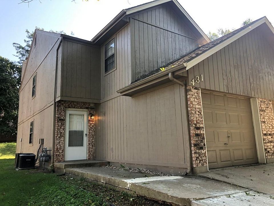 1st image of 431 NE Churchill St