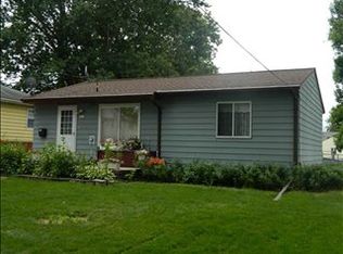 1220 Lyon Ave, Waterloo, IA 50702